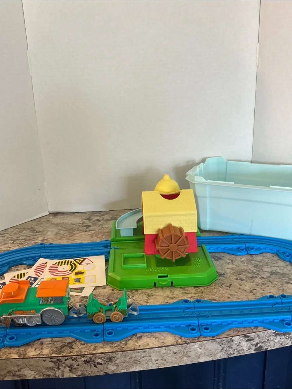 Mighty Express Adventure Bucket Farm Station Farmer Faye Netflix